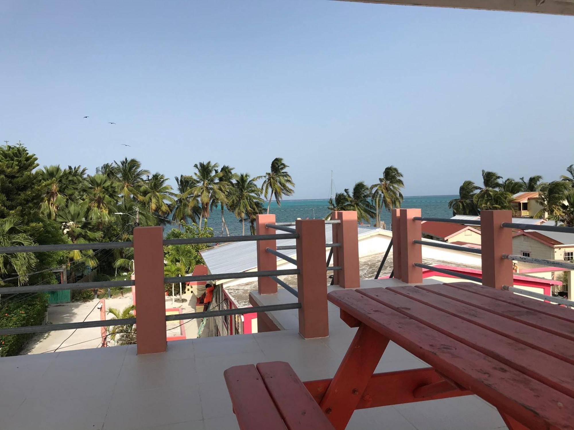 Tropical Paradise Express Caye Caulker Zewnętrze zdjęcie